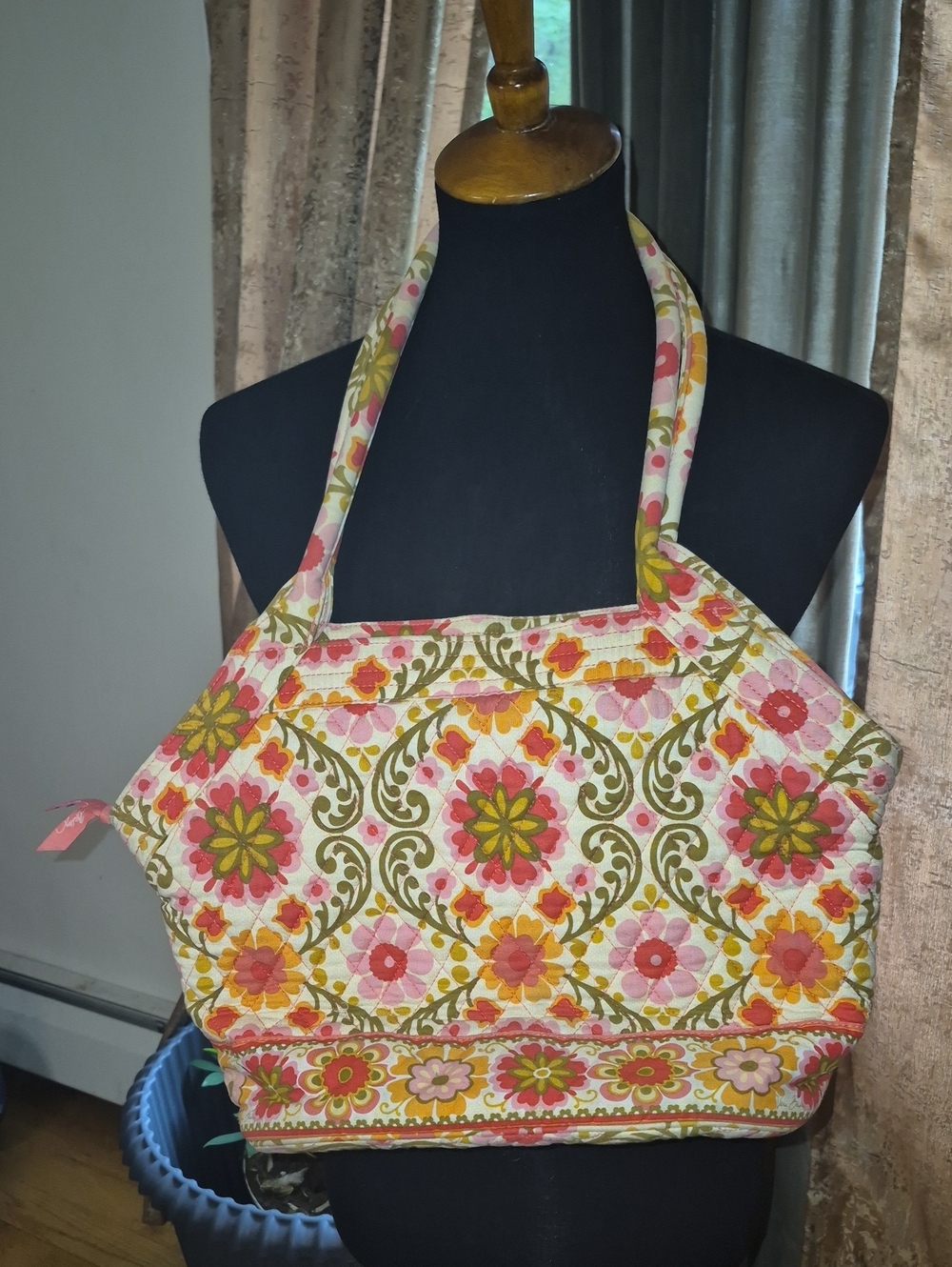 VERA BRADLEY